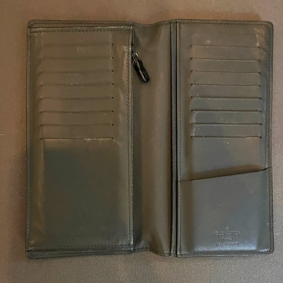 Louis Vuitton Men’s Wallet - Picture 1 of 4
